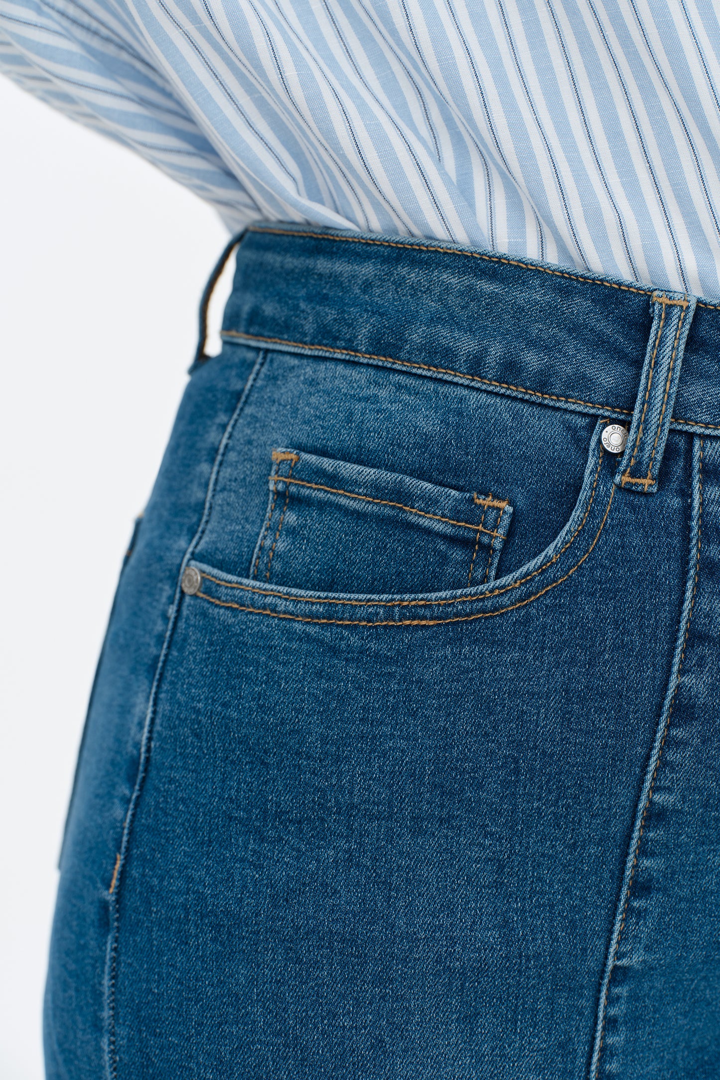 Plus High Rise Wide Leg Denim Jeans OSW8032EC-P