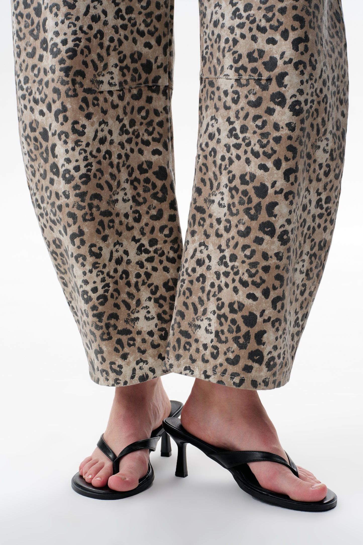 Baggy Bohemia Mid Rise Barrel Print Pants OSOX011