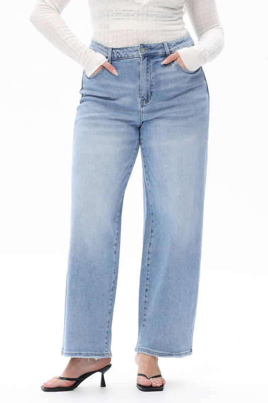 Plus Size High Waist Relaxed Tapered Jeans OST5024-P