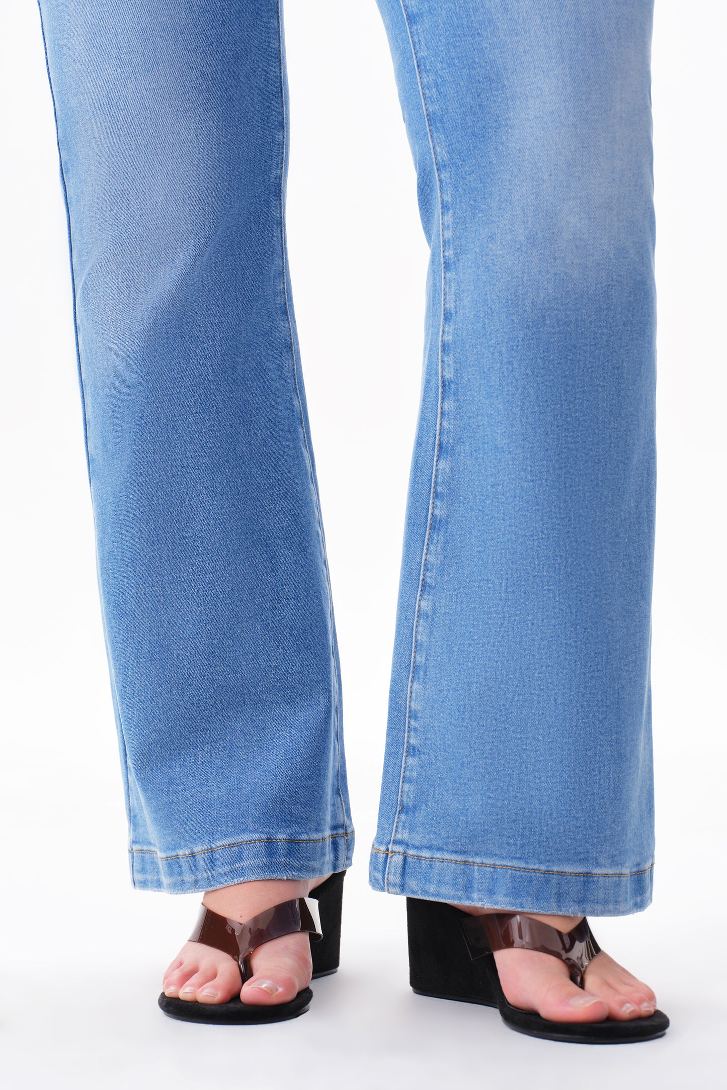 Plus Size High Rise Bootcut Full Jeans ESFF620102-P