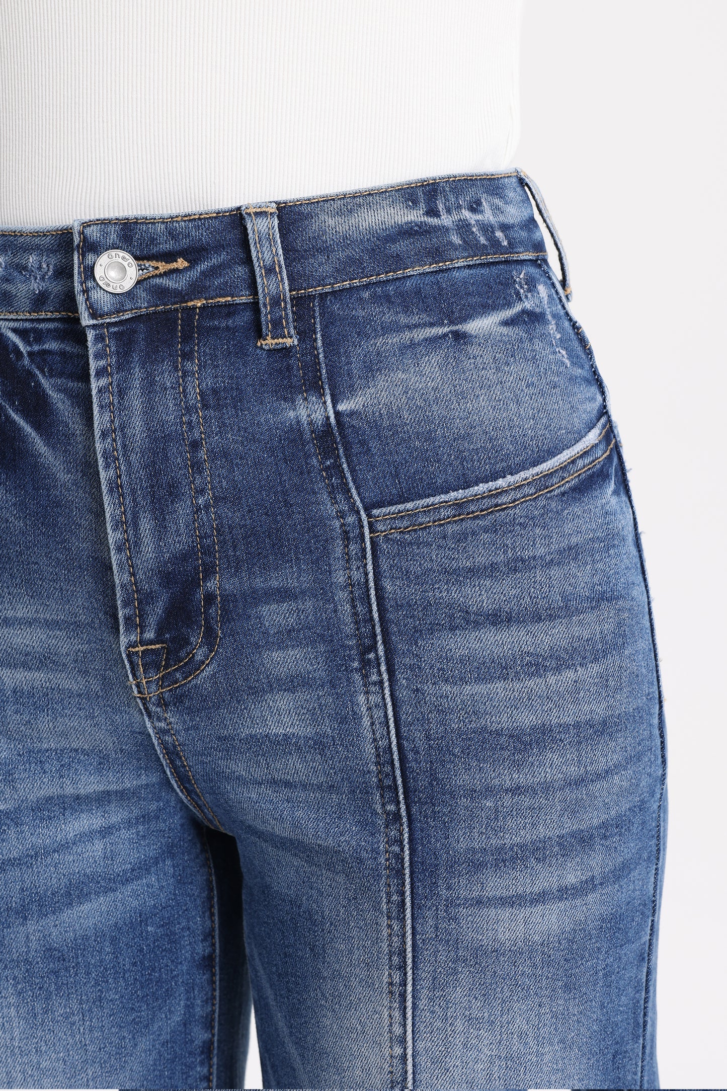 Distinctive Front Seam High Rise Wide Leg Jeans OSW8023EC