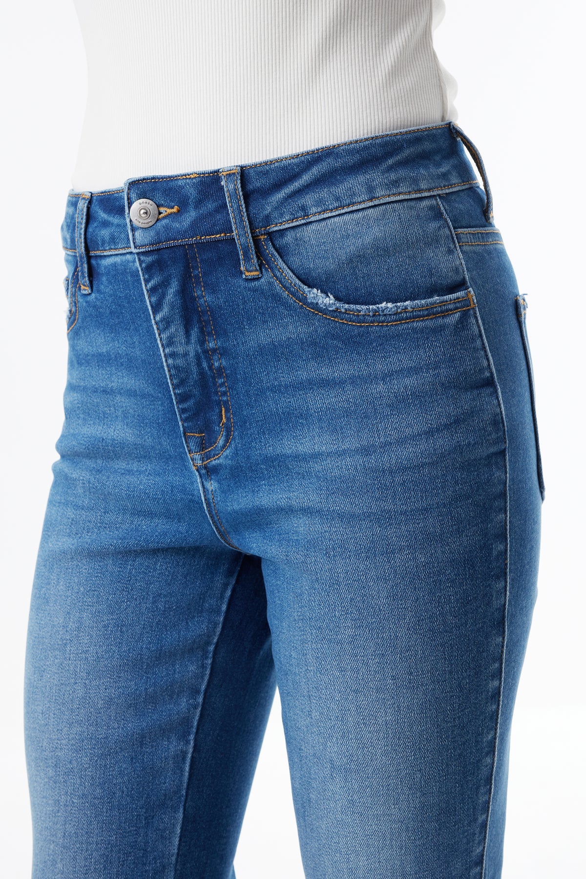HIGH RISE STRAIGHT CROPPED JEANS ESFT630508