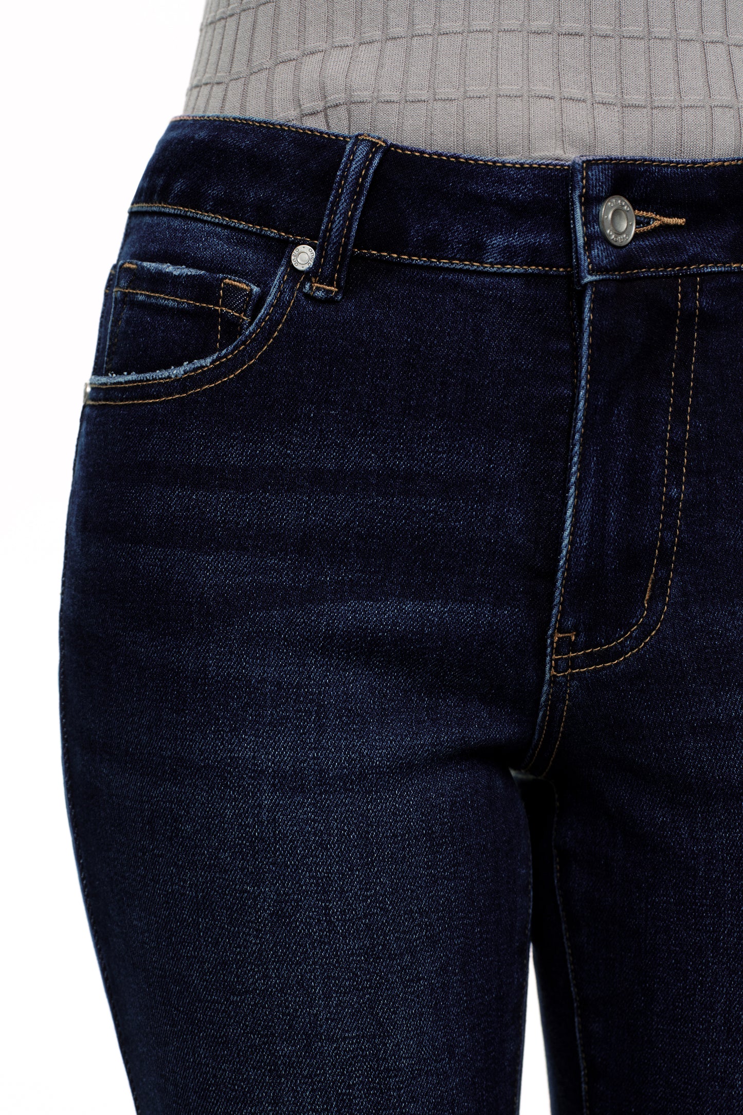 Flattering High Rise Flare Denim Jeans OSF1148EC