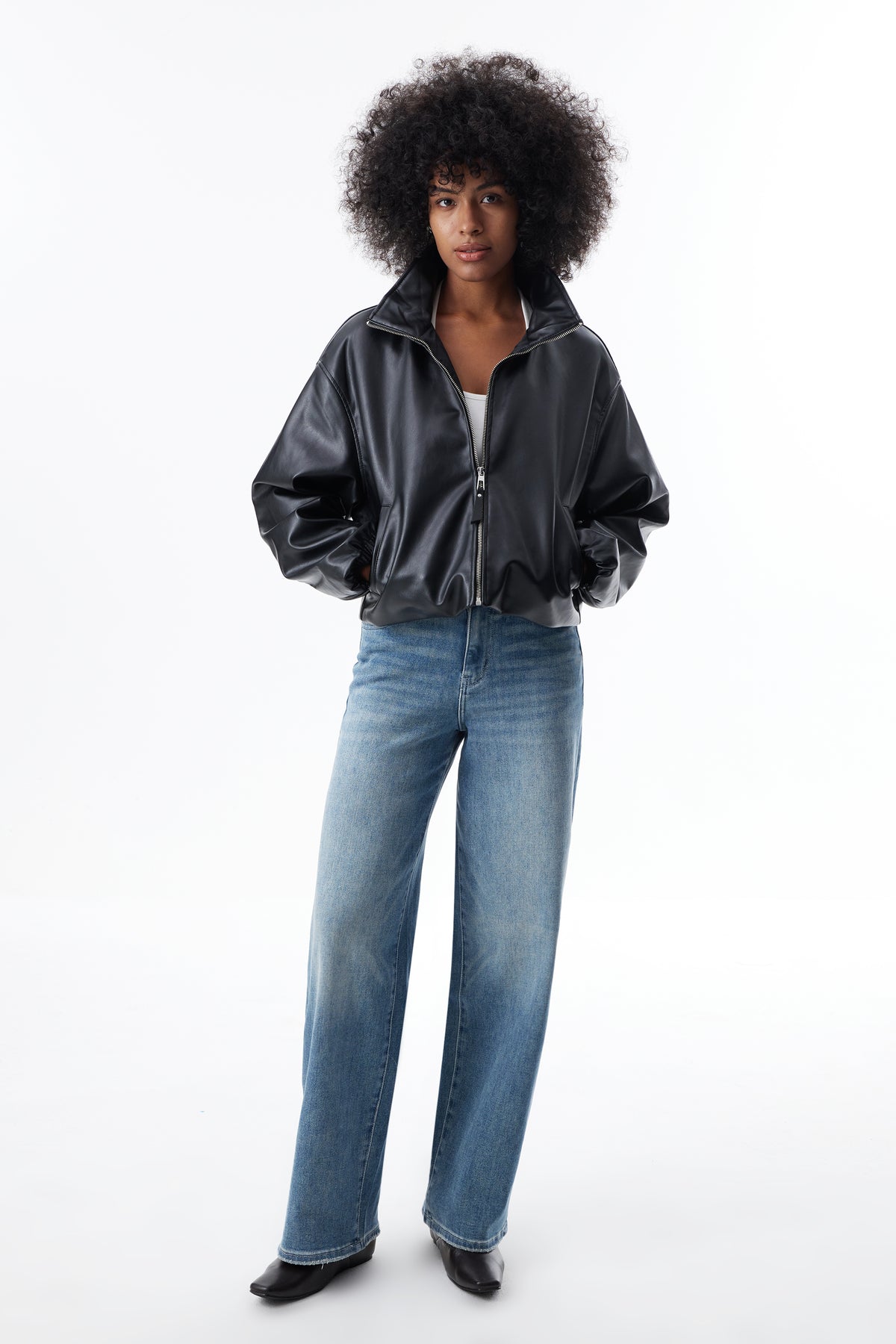 High Rise Relaxed Straight Denim Jeans OST5024