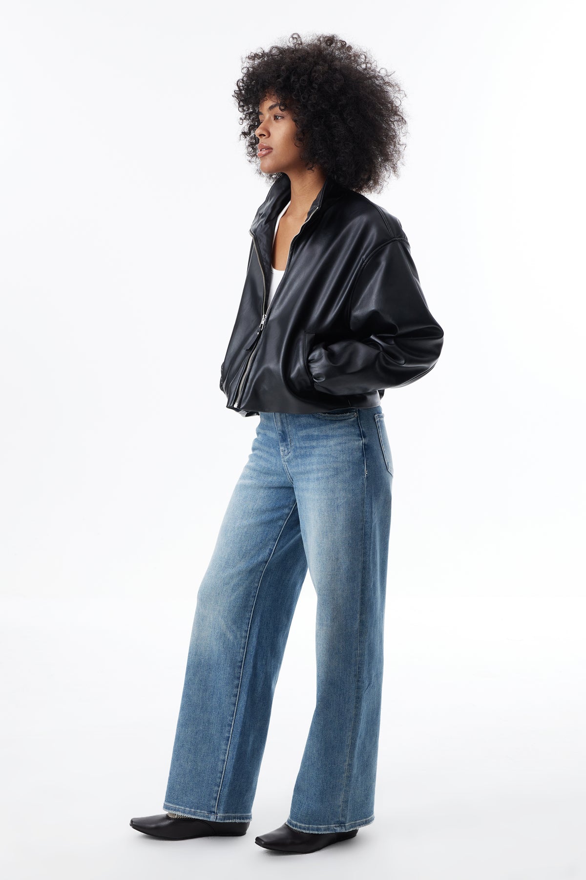 High Rise Relaxed Straight Denim Jeans OST5024