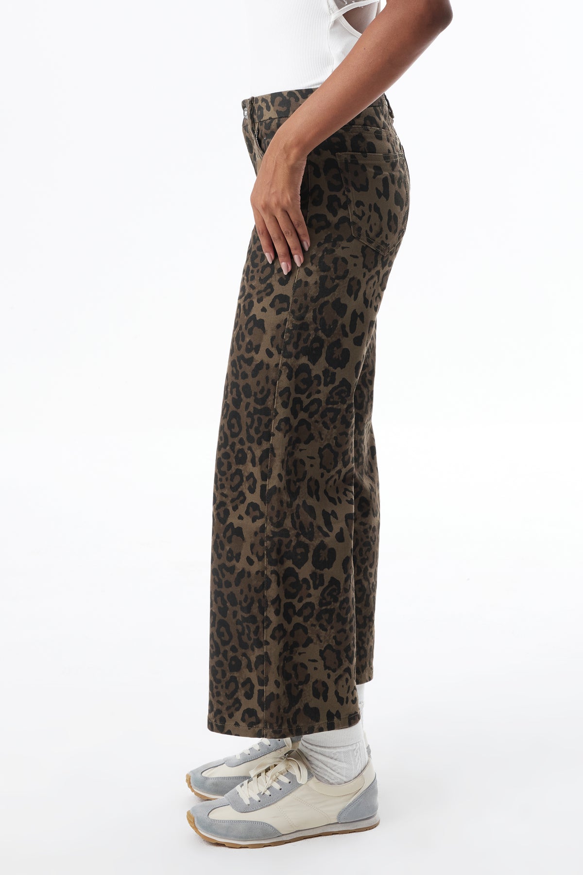 Mid Rise Wide Leg Petite Denim Jeans OSW8019-SP