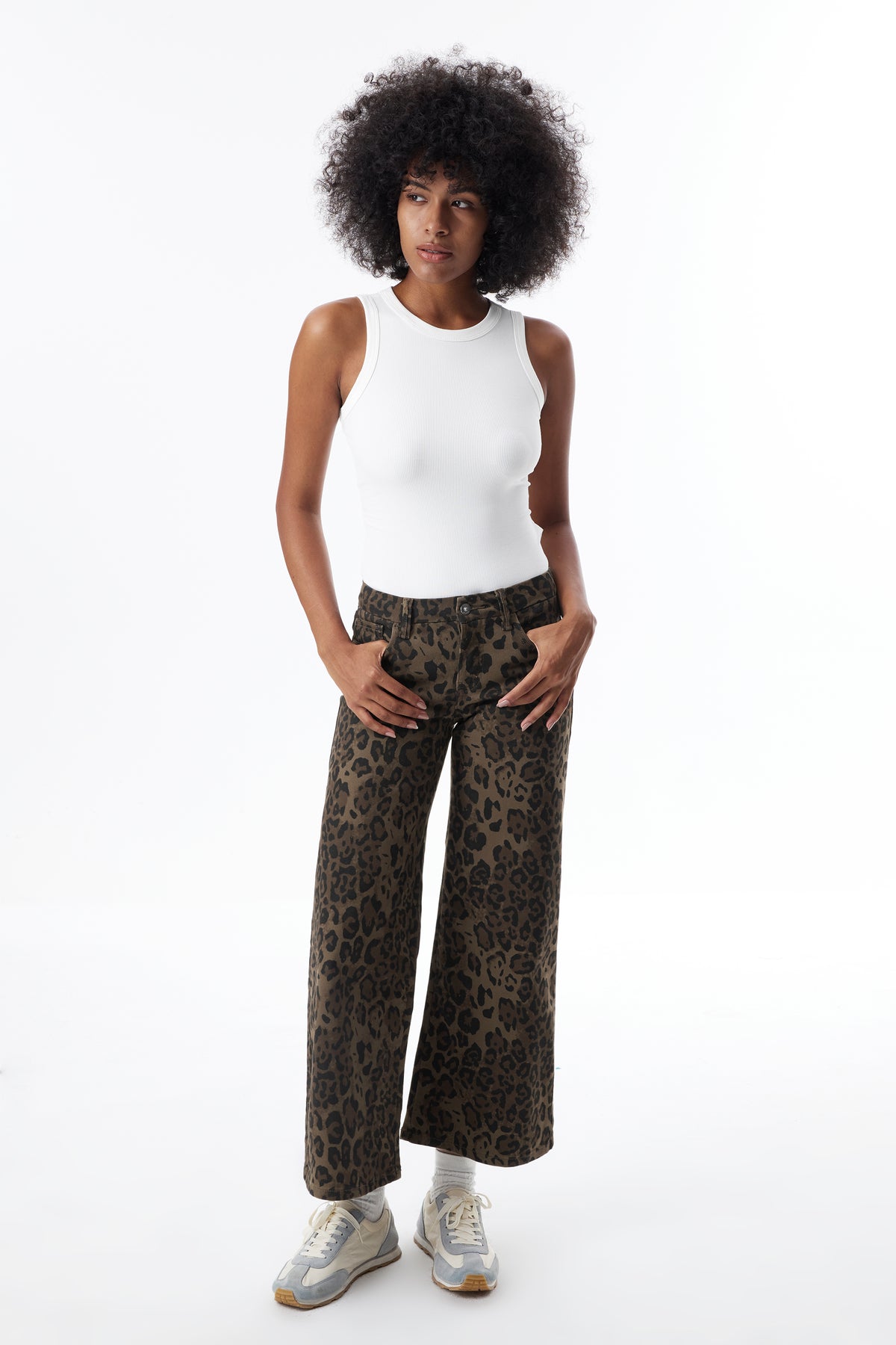 Mid Rise Wide Leg Petite Denim Jeans OSW8019-SP