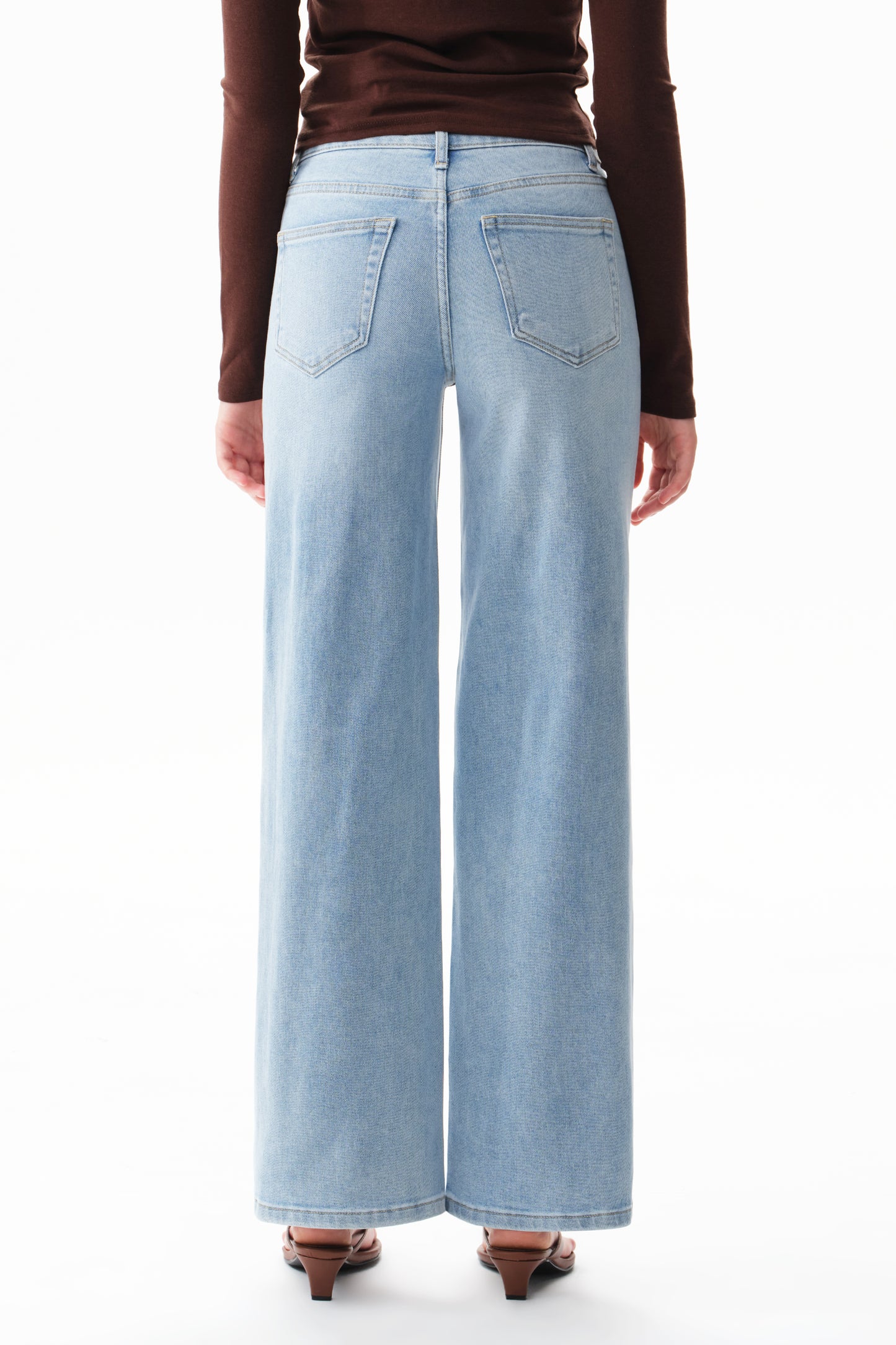 Timeless Silhouette Mid Rise Wide Leg Denim Jeans OSW8029EC