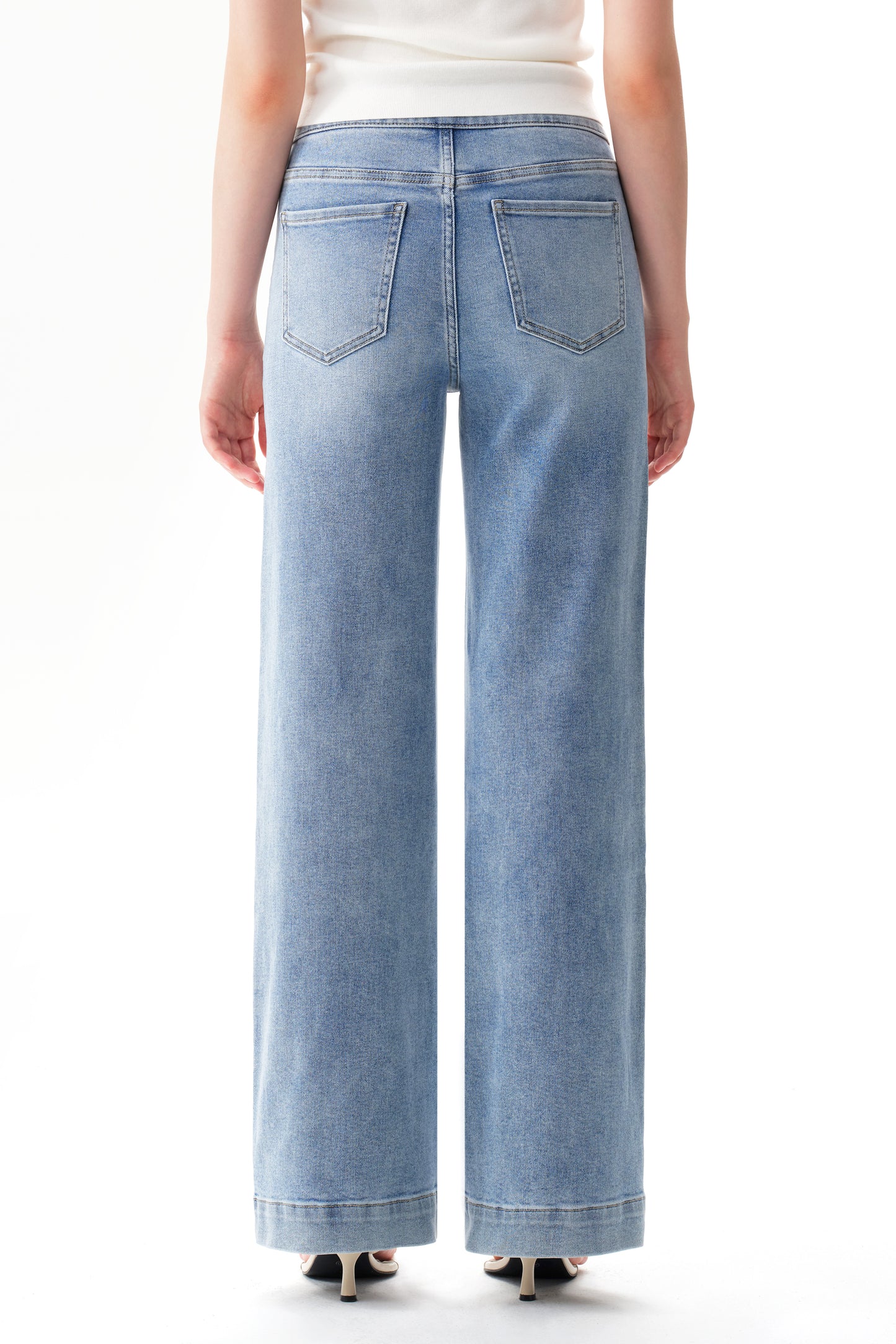 Modern Silhouette Super High Rise Wide Leg Jeans OSW8146