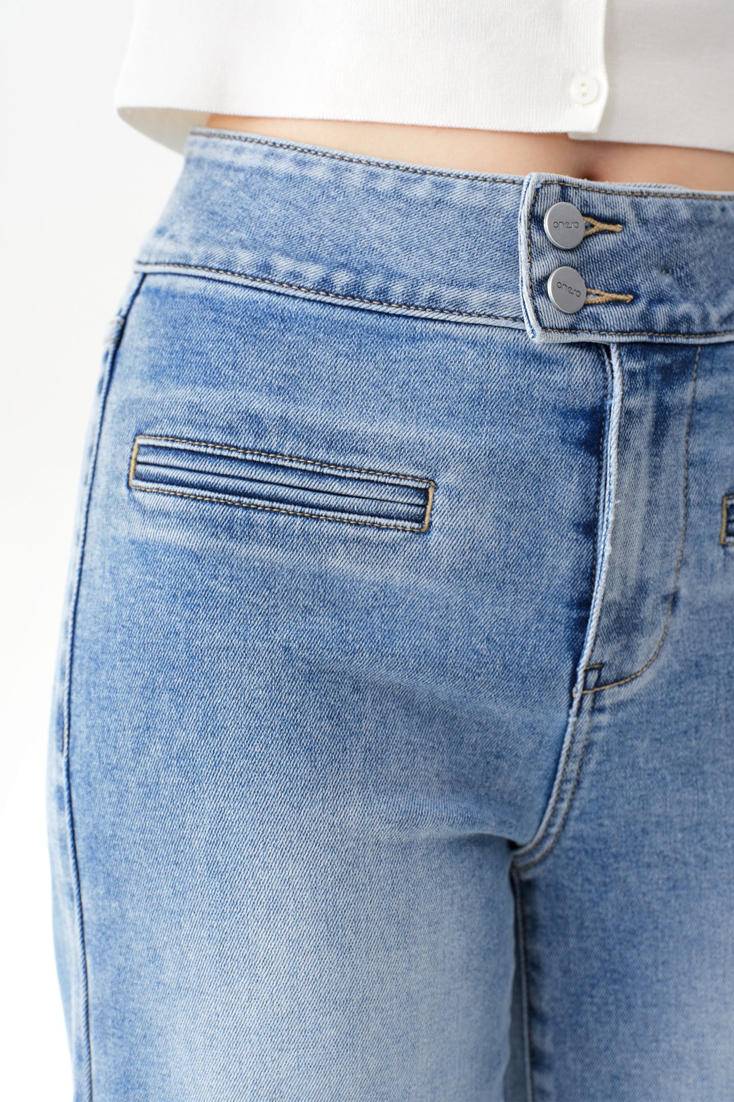 Modern Silhouette Super High Rise Wide Leg Jeans OSW8146